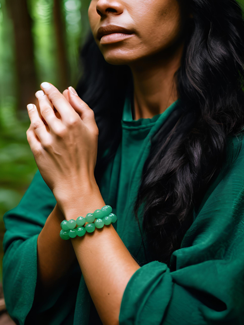 Pulsera de cuarzo verde elástica – Joya energética para el chakra corazón