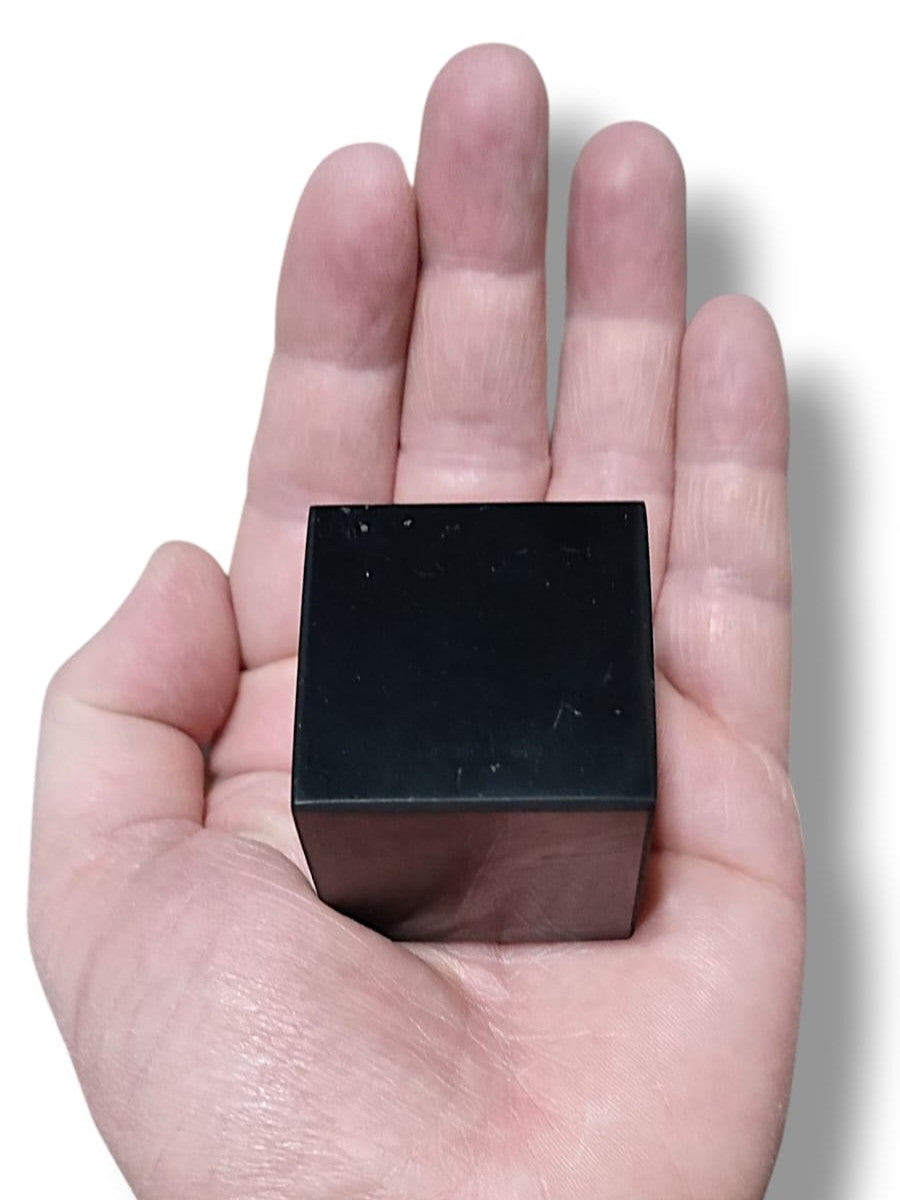 Cubo de piedra shungit auténtica – protección contra campos electromagnéticos (EMF)