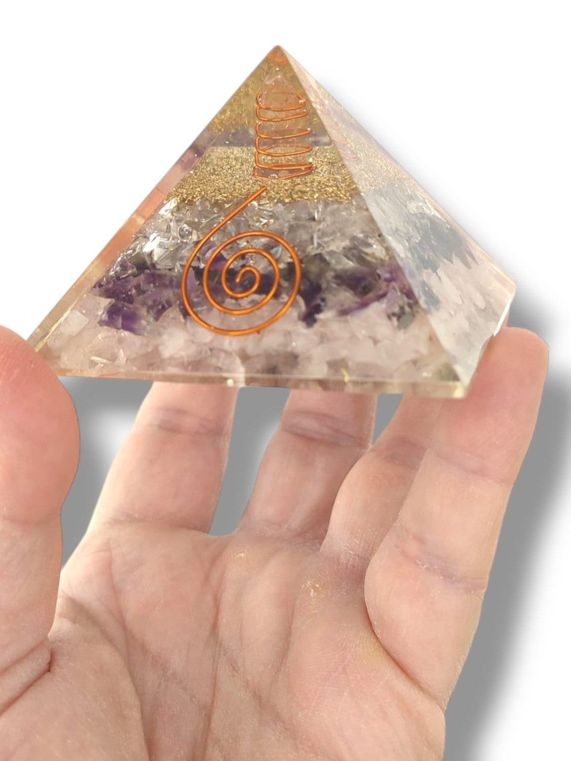 Piramide orgonita 3 energías para bienestar, relajacion y proteccion