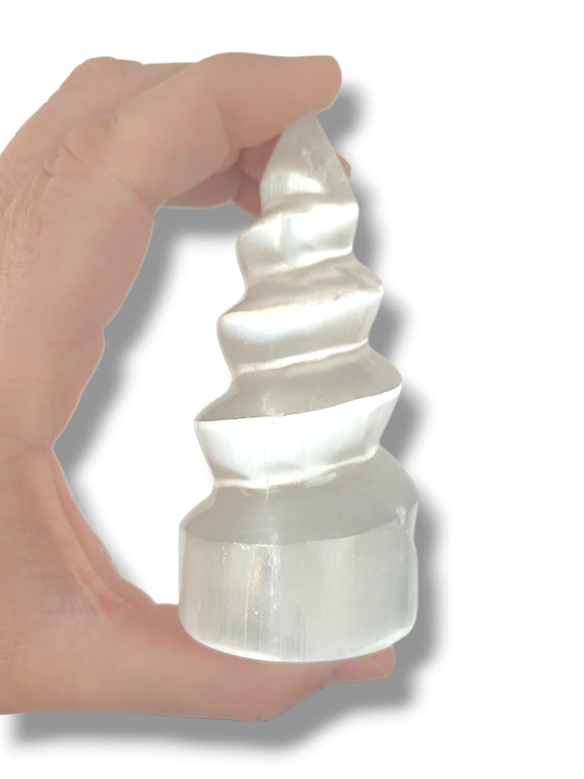 Torre Espiral de Selenita 10cm Ideal para Mesita de Noche, Altares Cristales y Escritorios