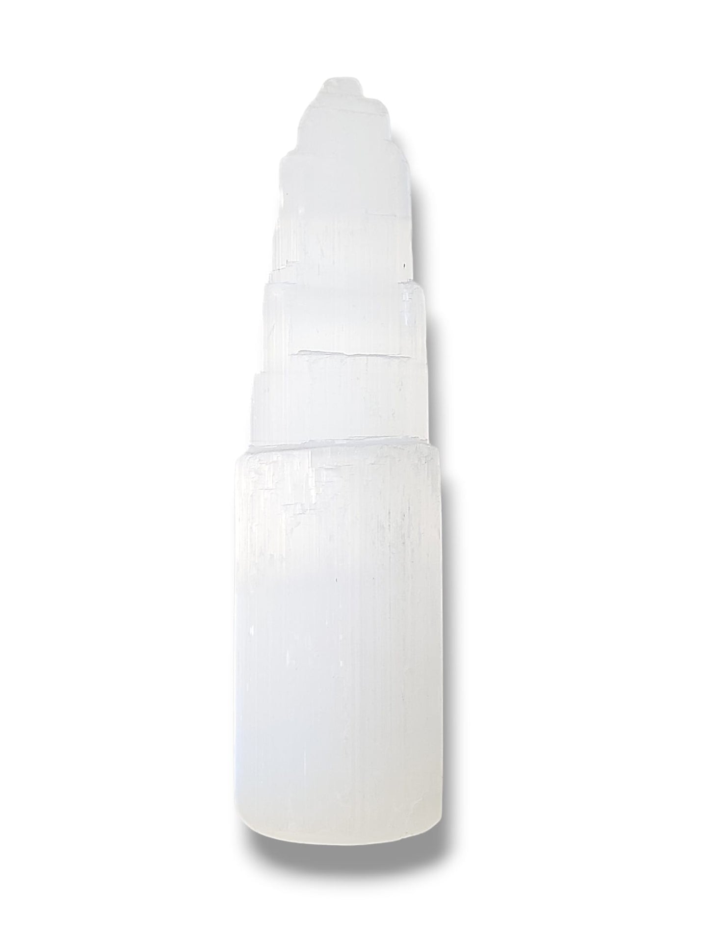 Torre de selenita blanca para meditación y armonización de espacios